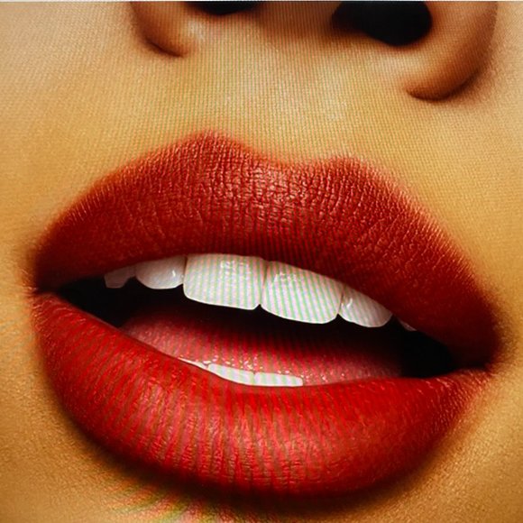 ***** M.A.C ****** POWDER KISS LIPSTICK - Picture 3 of 11